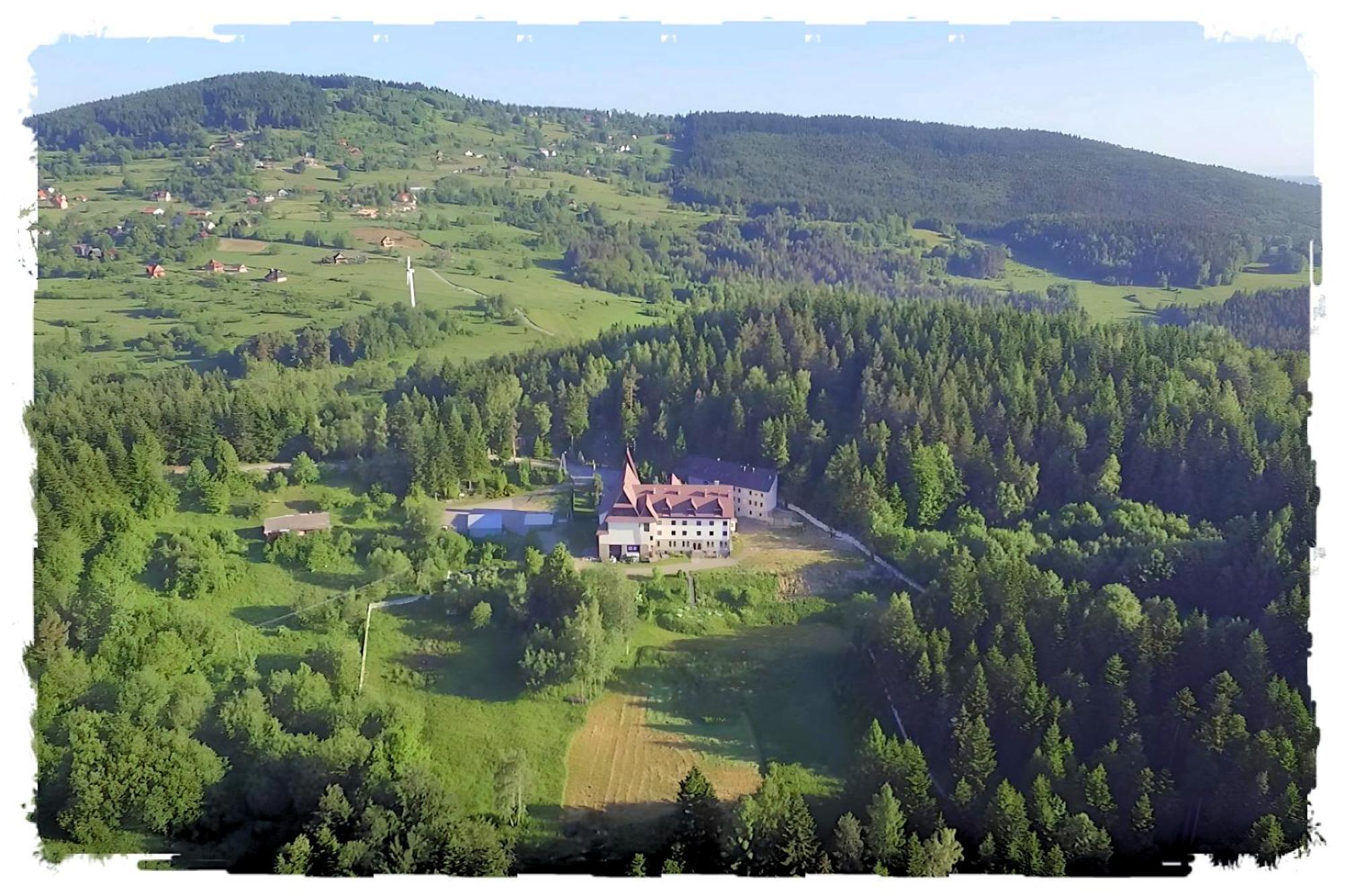 Karmelitanski Dom Goscinny Zawoja Buitenkant foto